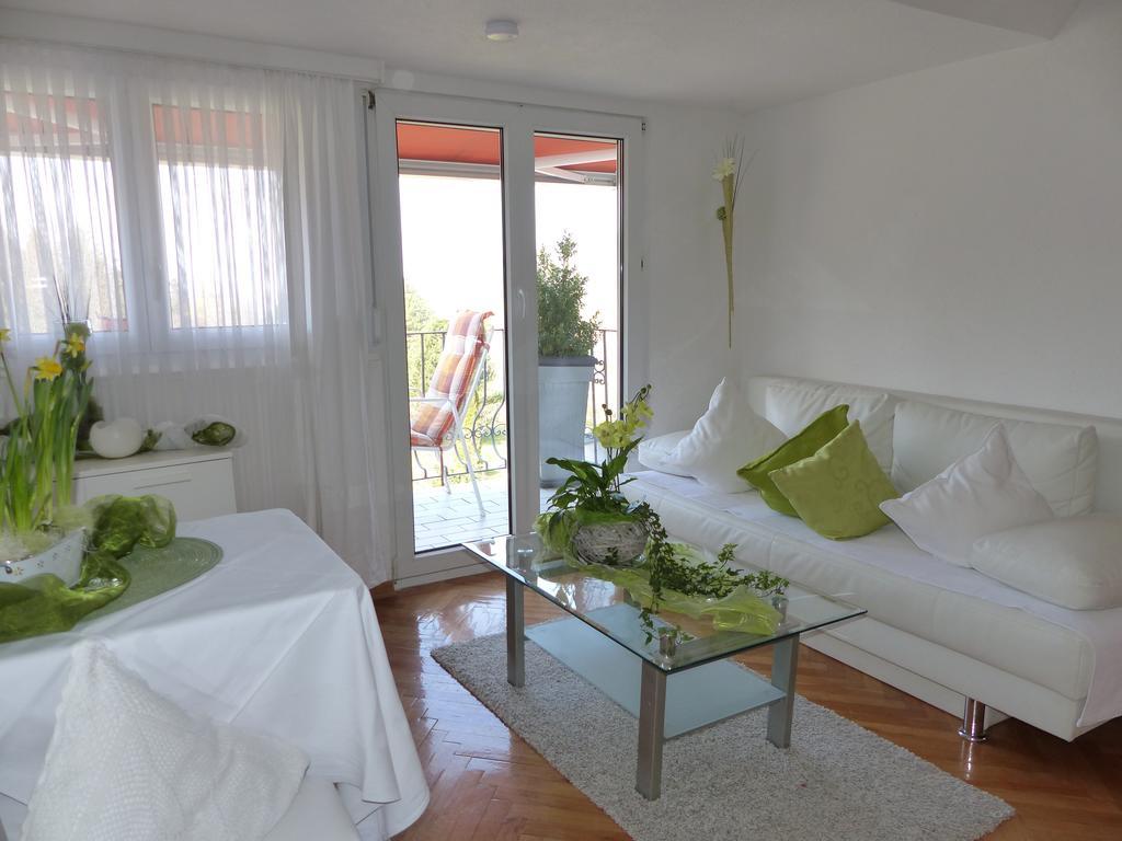 Haus Marija M Hotel บาเดนไวเลอร์ ภายนอก รูปภาพ