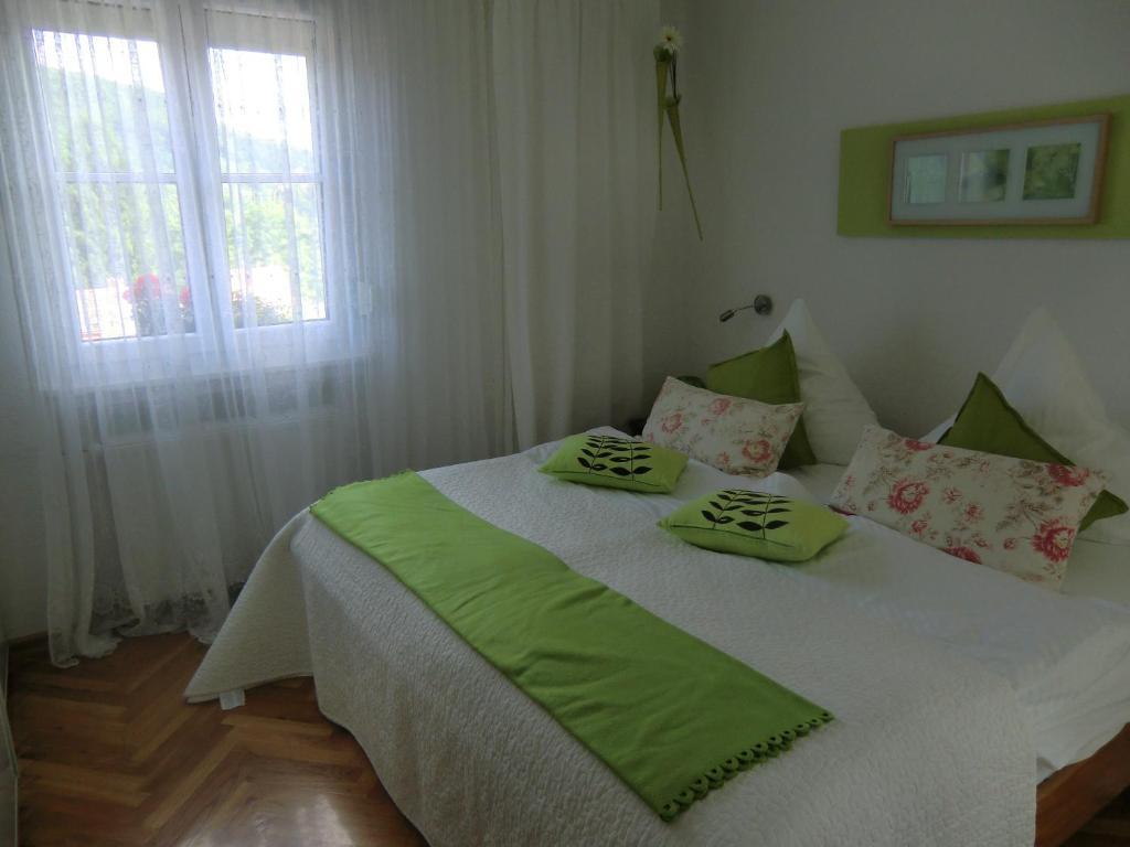 Haus Marija M Hotel บาเดนไวเลอร์ ภายนอก รูปภาพ