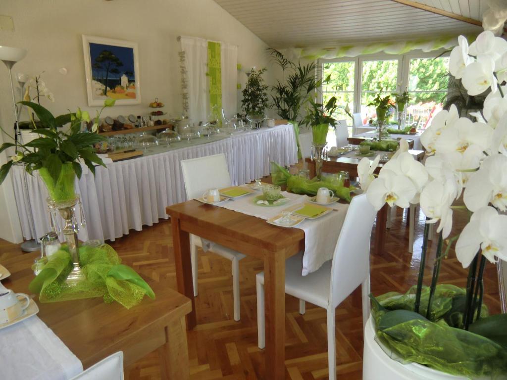 Haus Marija M Hotel บาเดนไวเลอร์ ภายนอก รูปภาพ
